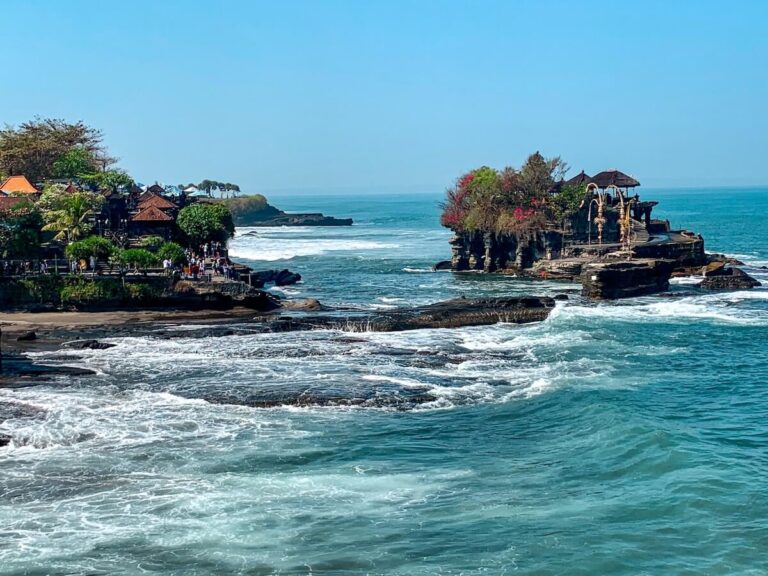 Tanah Lot Temple, Bali, Indonesia