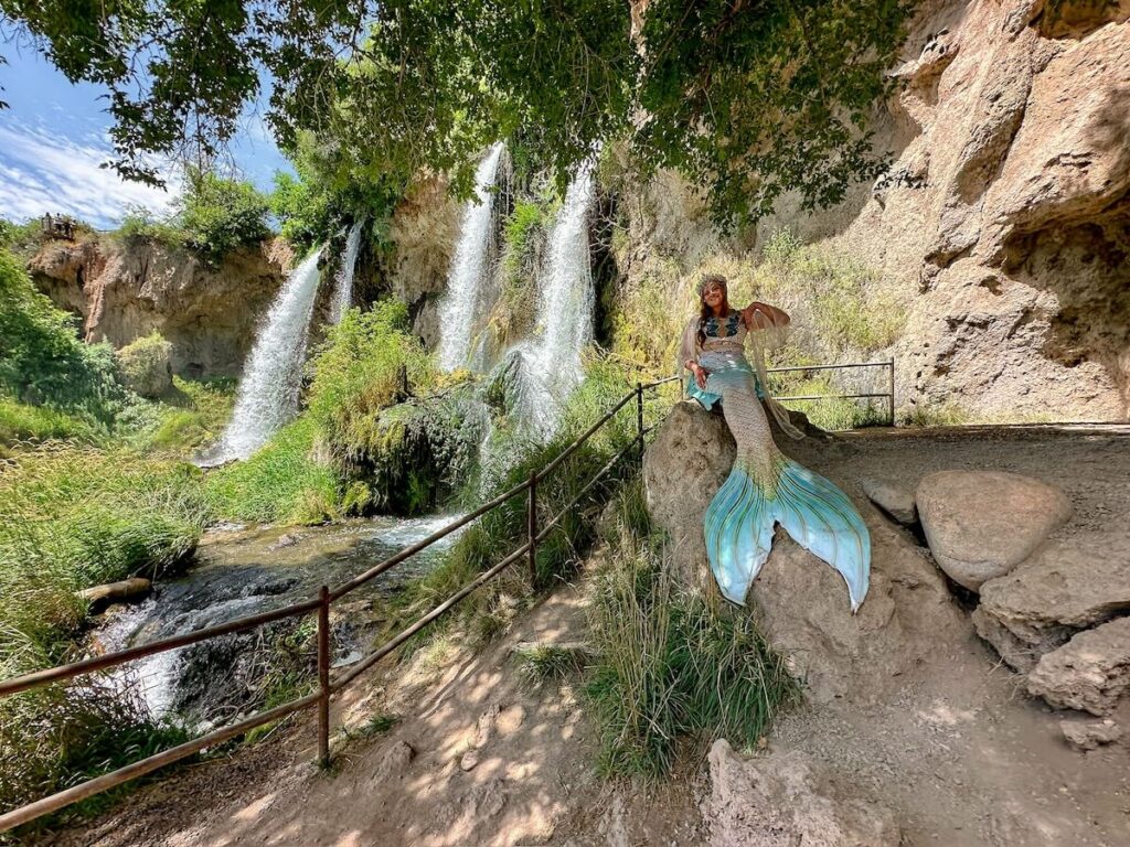 Best Glenwood Springs Hike, Best Glenwood Springs Hike with Waterfalls &#8211; Hanging Lake vs Rifle Falls Showdown