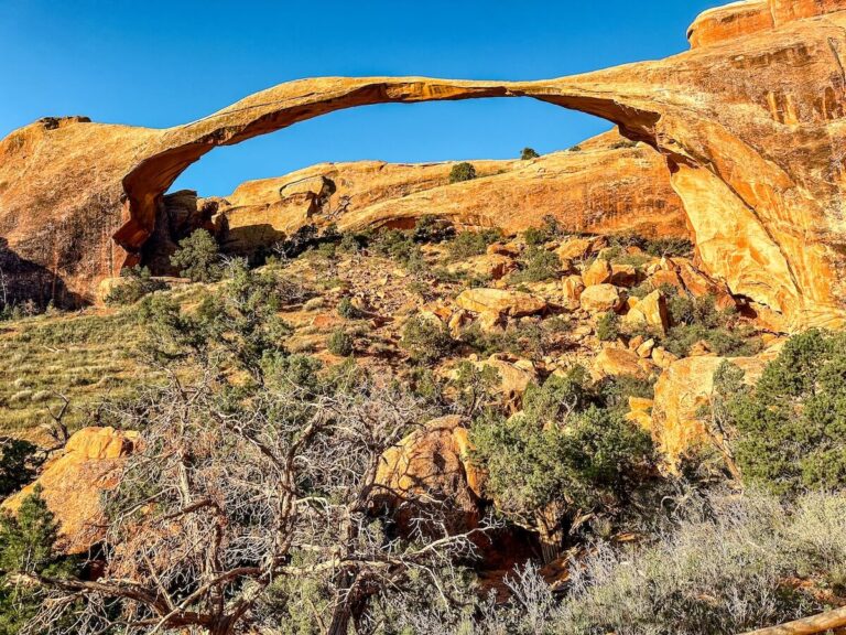 Landscape Arch in Devil's Garden in Arches National park