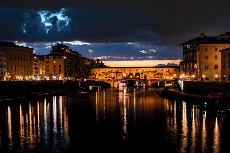 Ponte Vecchio right after sunset for some Florence photography