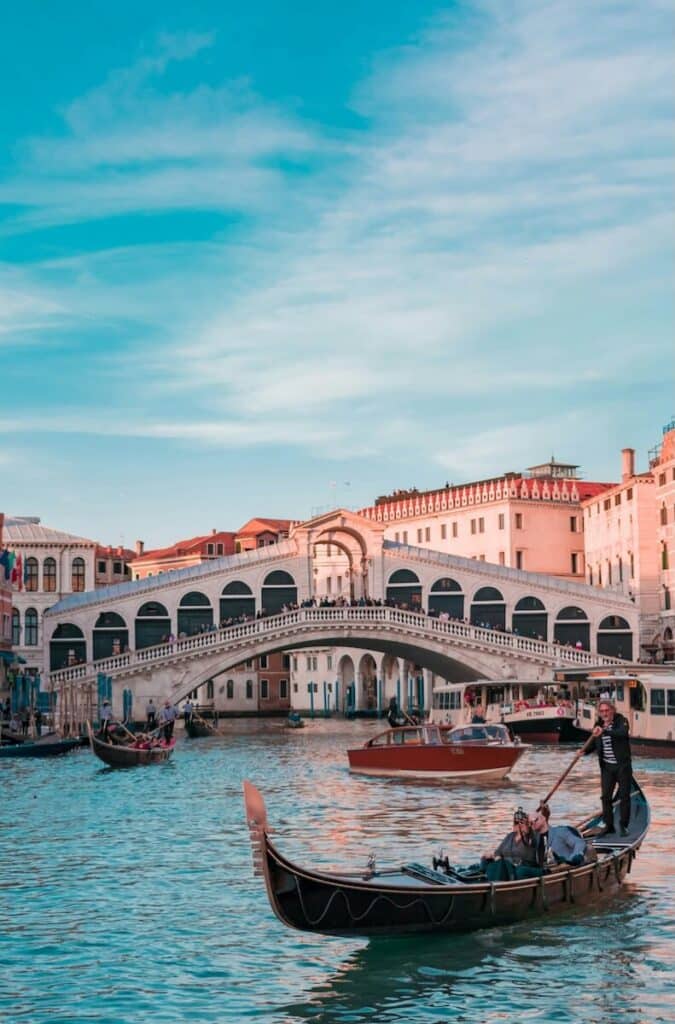 Gondolas in Tuscany. Photo by Damiano Baschiera on Unsplash